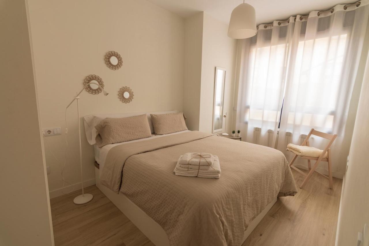 La Terraza De La Vega - Ubicacion Inmejorable , Wifi , Terraza Y Parking Gratuito Apartment Oviedo Exterior photo